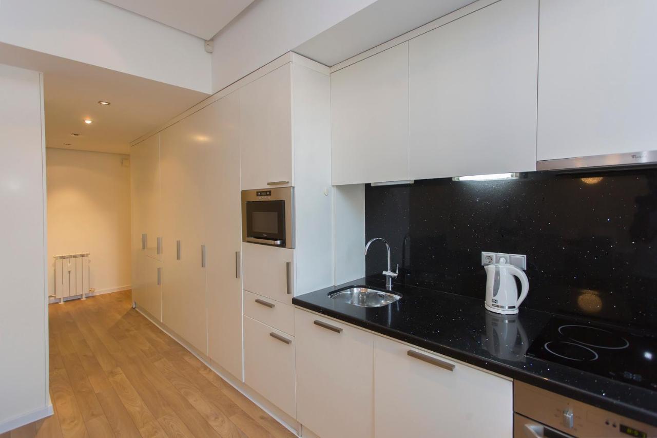 Modern Apartment In The City Center 소피아 외부 사진