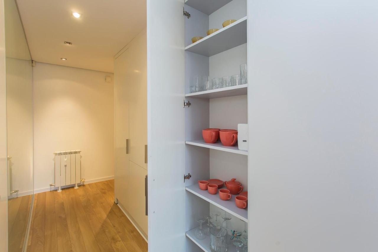 Modern Apartment In The City Center 소피아 외부 사진